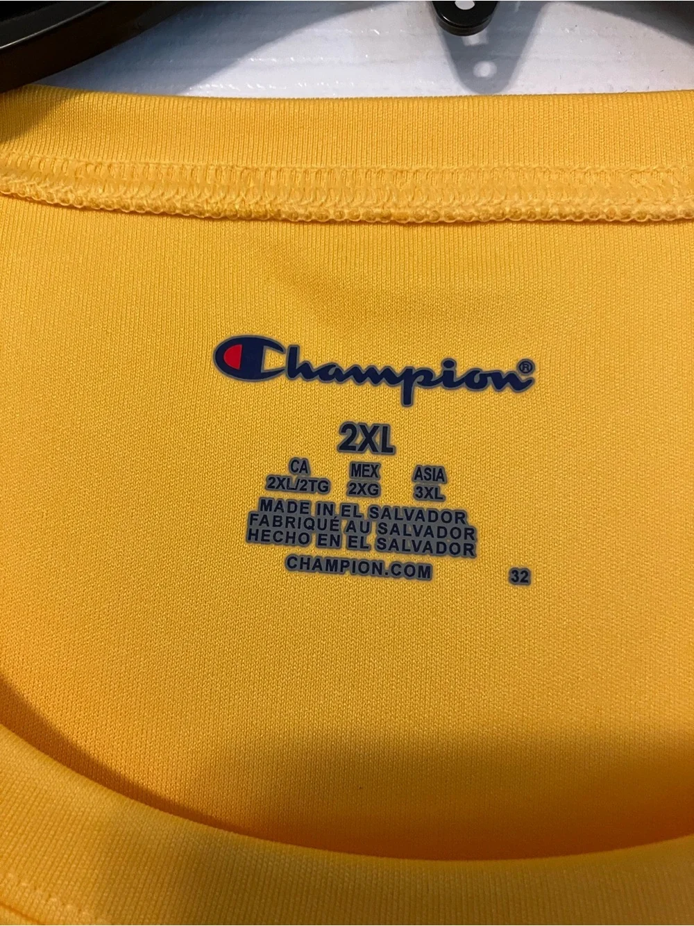 Michigan Wolverines Football Champion Yellow Short Sleeve Shirt Size 2XL - Picture 3 of 3